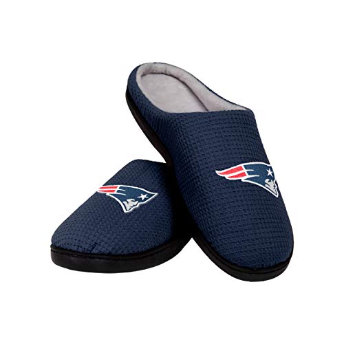 FOCO Pantuflas de espuma viscoelástica con logotipo del equipo de la NFL para hombre