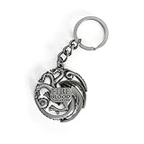 Zum Serien-Hit ´Game of Thrones´ kommt dieser coole Schlüsselanhänger aus Metall. Der Schlüsselanhänger ist offiziell lizenziert und misst folgende Maße: Höhe. 3.5 cm x Länge. 4.5 cm.