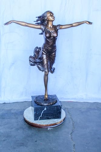 Estatua de niña corriendo de bronce tamaño real miniatura 2