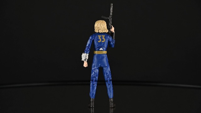 Amazon.com: McFarlane Toys- Fallout Steph Harper 7in Deluxe Action
