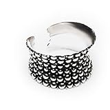 elegant und ausgefallen handgefertigter Silberarmreif mit Punkt Muster