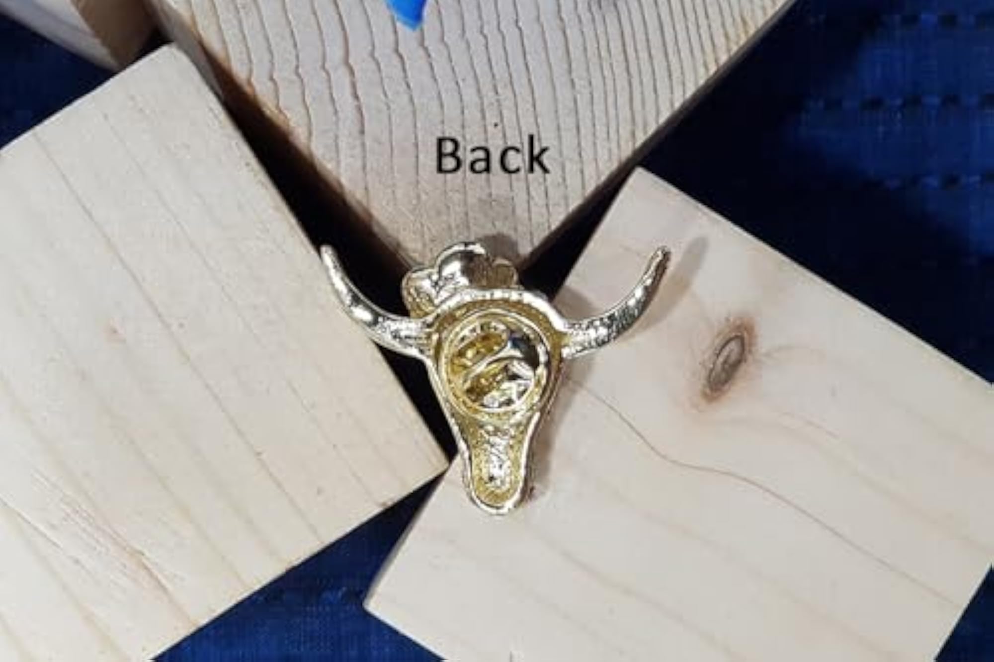 Bull Head Stone Work Designer Brooch, 1 Piece