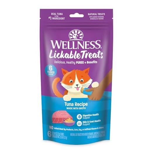 Wellness Lickable Treats Soft Puree Natural Grain Free Adult Cat Treats, Tuna Recipe, Contains 6-0.4 Ounce Squeezable Tubes