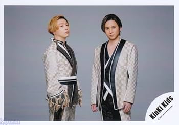 Kinki Kids 公式写真 集合 まとめ売り-1 Amazon.co.jp: Kinki Kids 公式生写真（集合）KKK00517 : おもちゃ