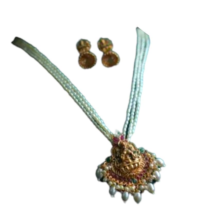 See full amazon price history chart for NANDANA COLLECTIONS Glittering short Temple Jewellery 3D White Lakshmi Stone Pendant GoodQuality Orange 3 Line HYDRO Crystal Chain with Matt Lakshmi Earring Combo Offer Adjustable size festival wear NANDANA COLLECTIONS Glittering short Temple Jewellery 3D White Lakshmi Stone Pendant GoodQuality Orange 3 Line HYDRO Crystal Chain with Matt Lakshmi Earring Combo Offer Adjustable size festival wear (B0DGX9KBW4) Amazon Price History, Amazon Price Tracker