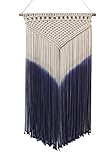 【 Einzigartige Dekoration 】: Die einfachen geometrischen Formen kombiniert mit einem cremig-weiß tiefblauen Farbspektrum tragen die fesselnde Optik in den ganzen Raum. Ob nordisch, modern minimalistisch, oder Vintage, das Dekorationsthema des Raums ist egal, das Makramee wird nicht aufdringlich erscheinen.