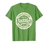 Cadeaux d'anniversaire 1975. Years of Being Awesome Retro Sunset Style Graphic Apparel T-shirts graphiques classiques Legend Since 1975 pour lui. Cadeaux Gag Man 1975, décorations des années 80, chemise coucher de soleil 1975. Né en 1975, vêtements, tenues