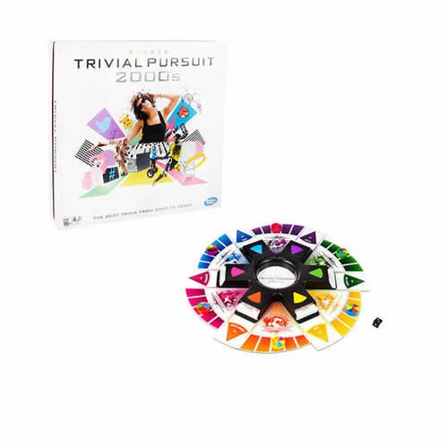 Preisvergleich Produktbild Hasbro Trivial Pursuit 2000er-Version Gesellschaftsspiel, englische Version
