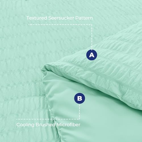 Image of HYMOKEGE Mint Green King Size Comforter Set Seersucker 7 Pieces, All Season Luxury Bed in a Bag for Bedroom, Bedding Set with Comforter, Sheets, Pillowcases & Shams