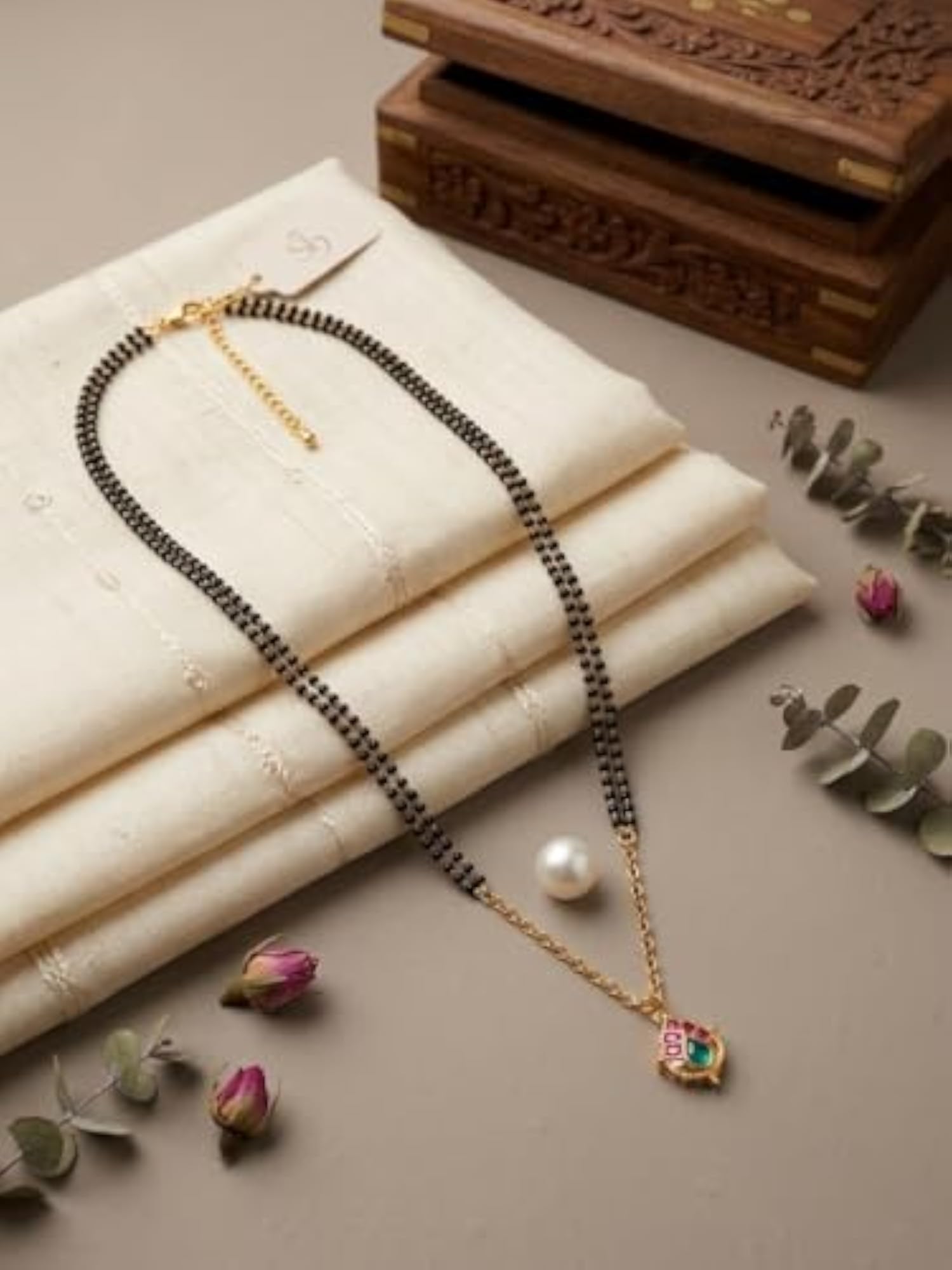Women's Oval Red Green Mangalsutra Set with Matching Earrings