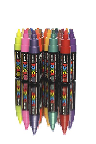 Couvrez les grandes surfaces sans traces avec le pack de 8 feutres UNI Posca Set PC 8K Basic