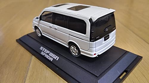 ステップワゴン　スパーダ　STEPWGN SPADA ミニカー ホワイト Amazon | エブロ HONDA STEPWAGON SPADA ホンダ ステップワゴン
