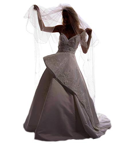 image for Passat Pale Ivory 2 Tiers Fingertip short vintage Wedding veils With B