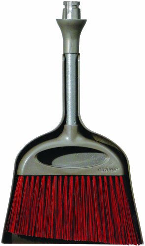 WAGIC 31335 Giraffe Reach System Broom and Dustpan