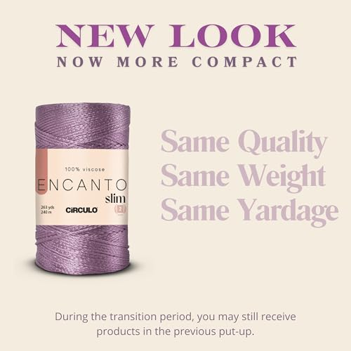 Image of CIRCULO Encanto Slim Roll Yarn 100% Viscose - Luxury & Shine - Sport Weight Yarn - 262 yds, 3.52 oz - Color 8176 - Off-White