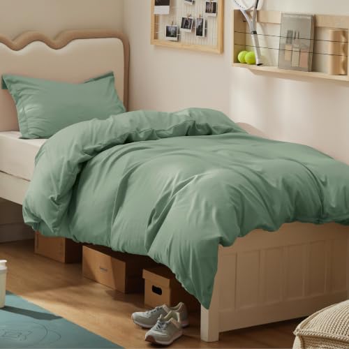Image of Bedsure Twin /Twin XL Duvet Cover, Double Brushed Bedding Set, Sage Green | For Kids & Adults, 68 inchx90 inch Comforter Cover, Hotel Luxury, All Season, Breathable, Easy Care, Lightweight, Zipper Closure