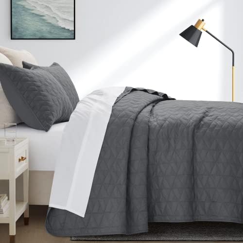 Dreamhood King Quilt Bedding Set, Grey Pattern Cotton Bedspread Set, Lightweight Quilts Breathable Coverlet Set, Ultra Soft for All Season (1 Quilt, 2 Pillow Shams)