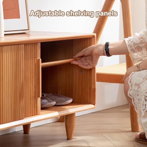 Banc en bois fin pour optimiser l'espace d'une petite entrée