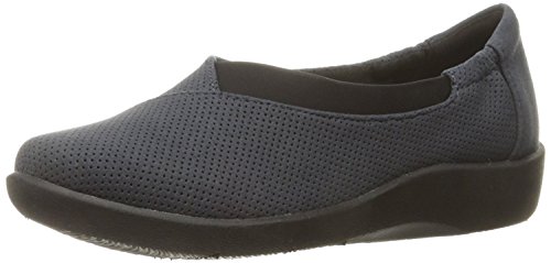 Image of Clarks Women's CloudSteppers Sillian Jetay Flat