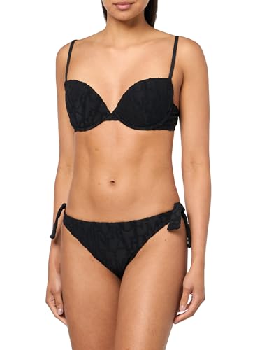 Bikini Triangle Emporio Armani : Votre Essentiel pour des Vacances Chic sur la Côte d'Azur