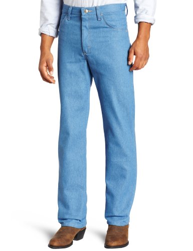 Image of Wrangler Men's Rugged Wear Classic Fit Jean