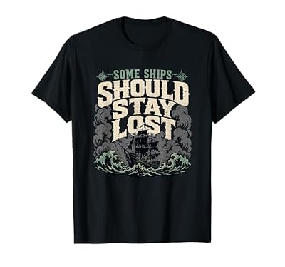 Ghost Ship Haunted Ship Maritime Ghost Gift Camiseta | Ya disponible en tu tienda friki favorita! En mundofriki.es!