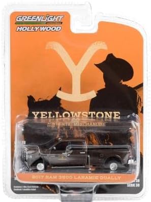 Greenlight 1:64 Hollywood Series 38 2017 Ram 3500 Laramie Dually Yellowstone