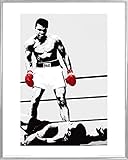 Muhammad Ali 1art1 Poster Kunstdruck Bild und Kunststoff-Rahmen - Die Boxhandschuhe des Siegers (50 x 40cm)