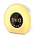 Produktbild Lichtwecker, SAWAKE USB Charging Wake up Licht Wecker mit Sonnenaufgang-Sonnenuntergangsfunktion, Snooze, 7 Wecktöne, digitales FM Radio, Alarm Clock mit 7 farbwechsel Nachtlicht ideal für Haus