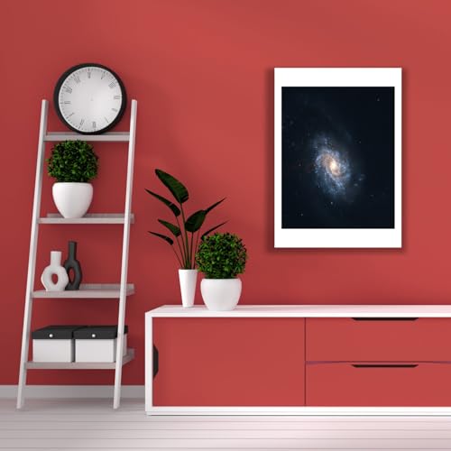 Impression d'art mate Hubble NGC 3455 par Spiffing Prints, affiche murale format medium - 4