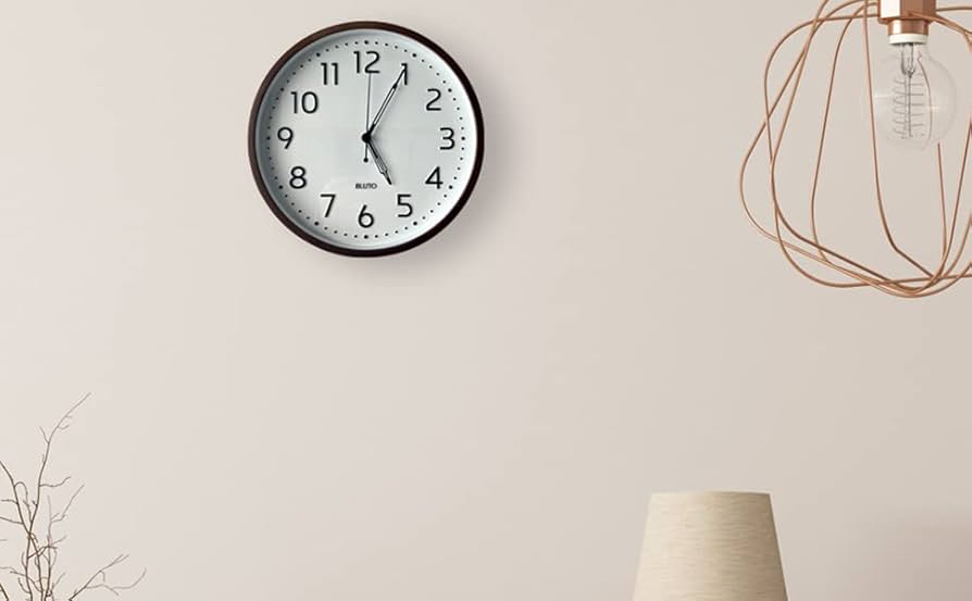 ブルートゥース 掛け時計 BLUTO ハンドメイド木製ブルートゥース 掛け時計 壁掛け時計 おしゃれ 掛時計 北欧 時計 インテリア (ブラウン)