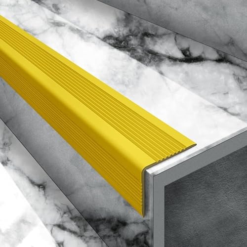 Protection de bord d'escalier jaune pour éviter les chutes sur marches en bois - 7