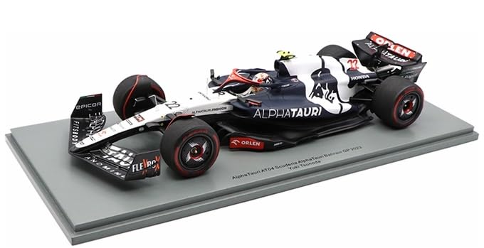 Amazon.co.jp: スパーク 1/18 アルファタウリ AT04 スクーデリア