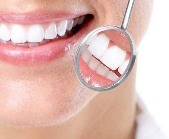 Mirror Defogger 32oz. Anti-Fogging, Anti-Bubbling One Quart Bottle