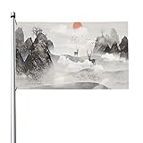 Decoración perfecta: la bandera se utiliza principalmente en patios, jardines, macetas, etc., adecuada para cualquier terraza o balcón, y hace decoraciones encantadoras para cualquier patio trasero o césped, la bandera alegrará su jardín y entrada