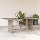 La table est fabriquée en rotin PE durable et résistant aux intempéries, facile d'entretien et préservant l'aspect élégant du rotin naturel.