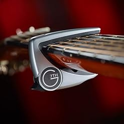 G7TH Capo 6 cordes argent - Les Beatles, Paul McCartney, John Lennon, RIngo Starr, George Harrison G7TH Capo 6 cordes argent – Image 3