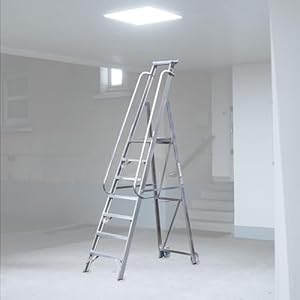 Weise Rollleiter mit Plattform und Handlauf