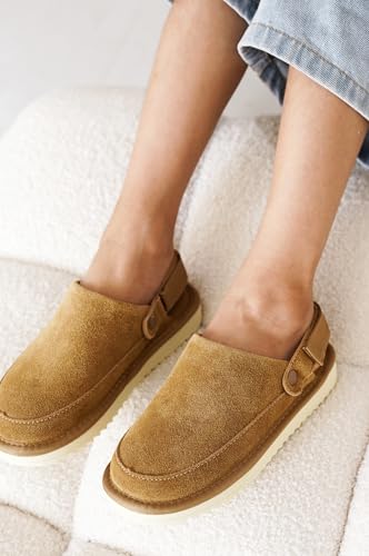 Image of Project Cloud Kids Genuine Leather Clogs with Back Strap (Little Goldstar)