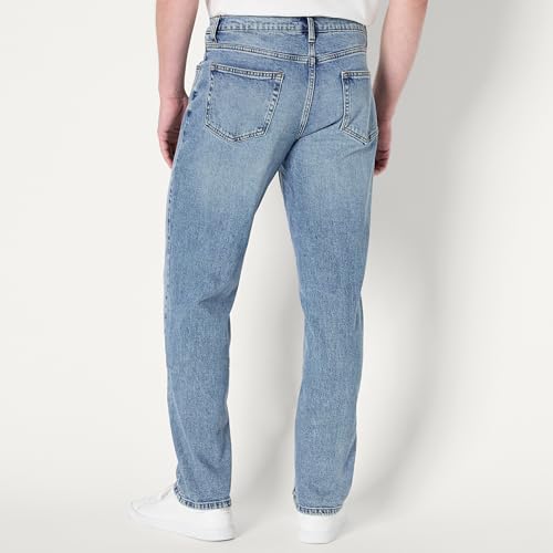 Amazon Essentials Men's Low Stretch Athletic Fit Jean3