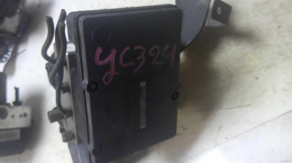 Anti-Lock Brake Part Pump Fits 04-05 Compatible with Nissan Armada QX56 47660 7S065 476607S065