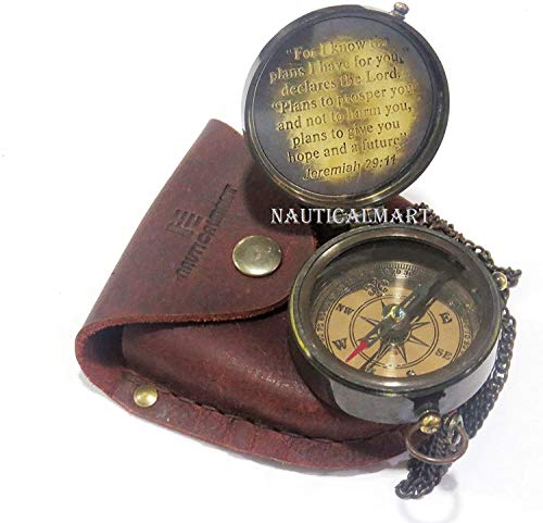 Brújula grabada de latón NauticalMart, 2.5 x 2 pulgadas, portátil, regalo para bautizo y otras ocasiones miniatura 5