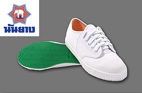 セパタクローのボールは意外と硬かった My Sports