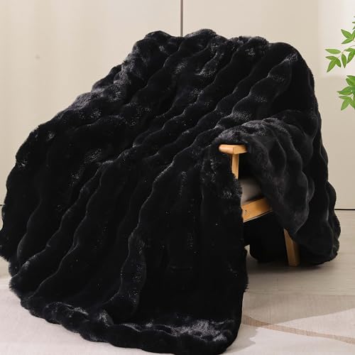 Cuddleux Faux Fur Throw Blanket 50x60 Inch Black Super Soft Plush Couch Blanket for Sofa Bed & Movie Nights