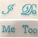 Estas hermosas calcomanías de zapatos están hechas con diamantes de imitación de transparente o azul.