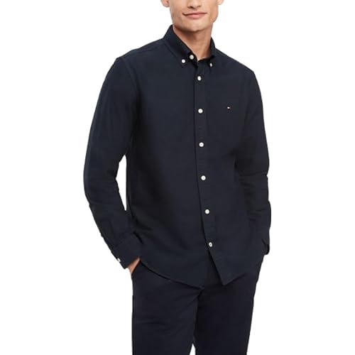 Tommy Hilfiger Men's Long Sleeve Button Down Oxford Shirt in Regular Fit