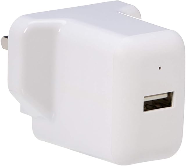 Amazon Basics One-Port USB Wall Charger (2.4 Amp) - White