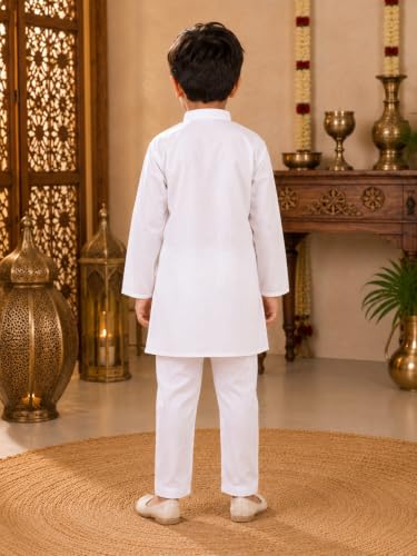 Image of superminis Baby Boys Cotton Solid Ethnic Wear Kurta Pyjama Set With Wooden Button