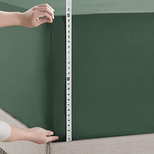 Image of Hearth & Harbor Extra Deep Pocket Queen Fitted Sheet - Fits 18 to 24 Inch Mattress - Ultra Soft 1800 Microfiber, Wrinkle-Free & Breathable - Hotel Luxury Fitted Sheet Only, Dark Green