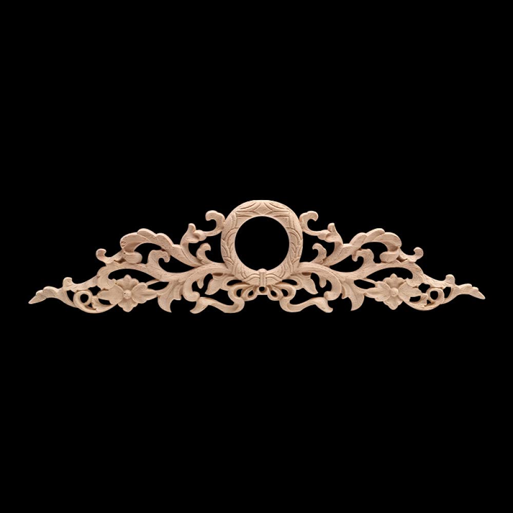 Moulures en bois pour masquer les imperfections de portes et murs